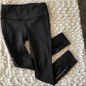 Lululemon black pace revival leggings